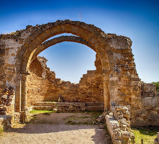 interior de-la-iglesia-visigoda-del-parq