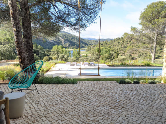 43f06c_98c53ae5a08f4863a1563be5508feafc~mv2